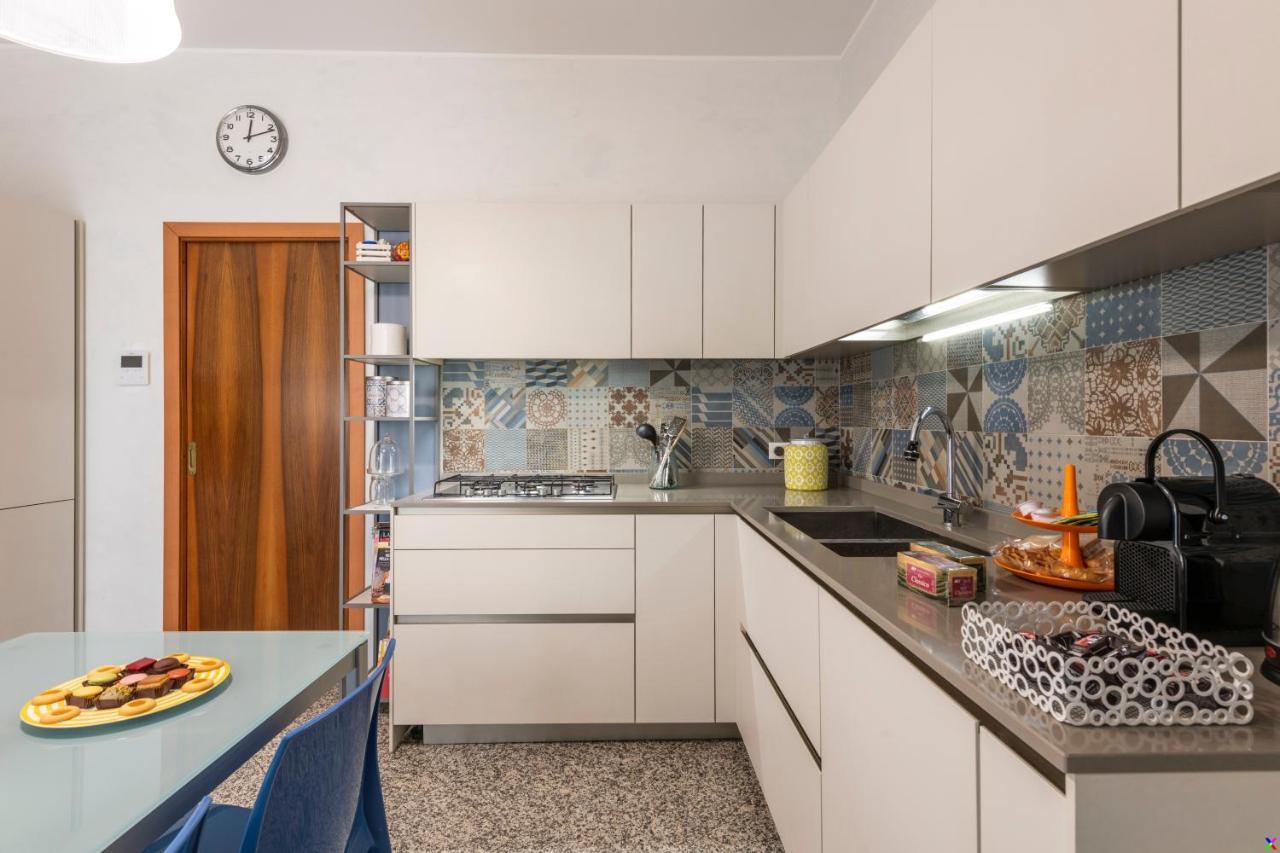 Bnbutler - Stromboli, 22 - Ampio, Luminoso Ed Elegante Milan Exterior photo